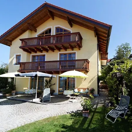 To Sonnenhuegel Waldheimat