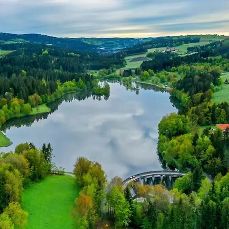 To Sonnenhuegel Waldheimat